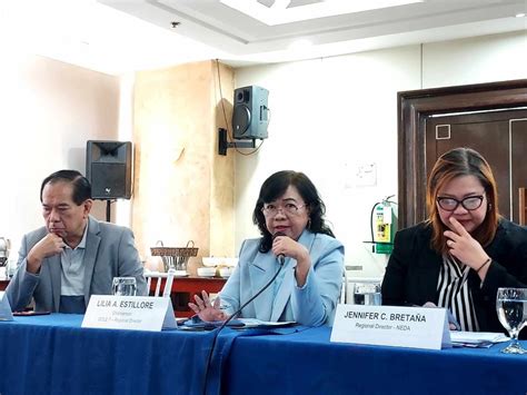 P33 wage hike in Central Visayas takes effect in 2 weeks .